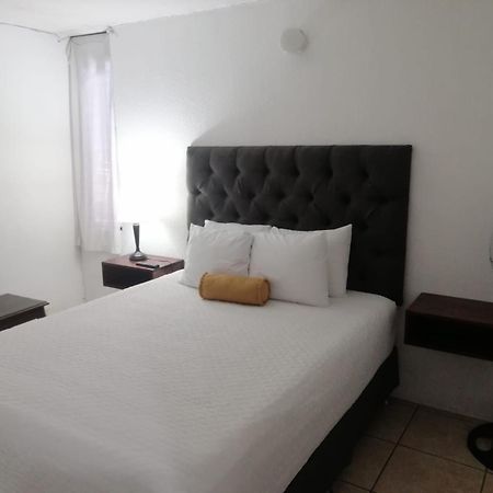 Global Airport Inn Free Shuttle Γουατεμάλα Εξωτερικό φωτογραφία